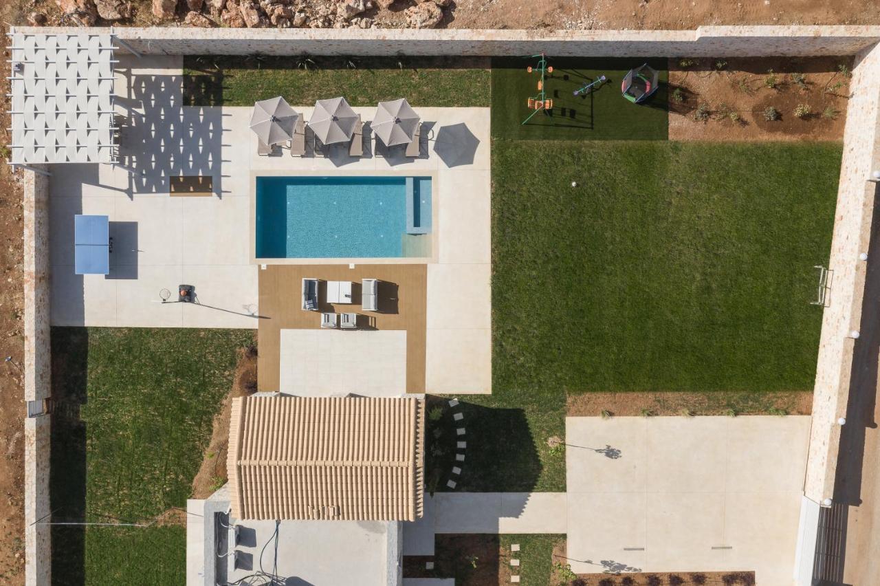 Evaero Villas I, Ii, Iii, IV - An Ever-So Inviting Escape, By Thinkvilla Sfakaki Ngoại thất bức ảnh